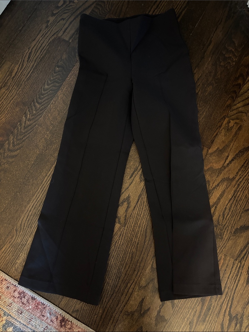 Lululemon medium cropped flare